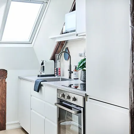 Apartment Queen's Cave By Staysville Stavanger