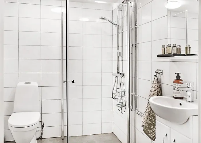 Queen's Cave By Staysville Stavanger