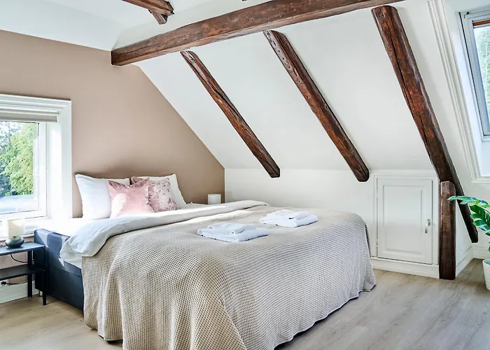 Queen's Cave By Staysville Apartamento